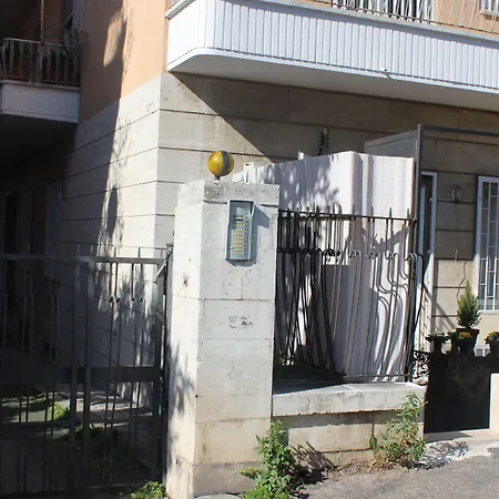Dad's Atelier * Roma